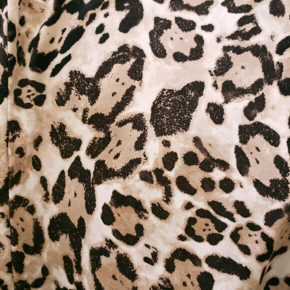 Chico's Beige Animal Leopard Print Short Sleeve Long Dress with Slits Size L (2) - Picture 10 of 10